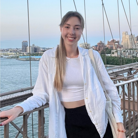 Meet your Posher, Palina - Picture 1 of 1